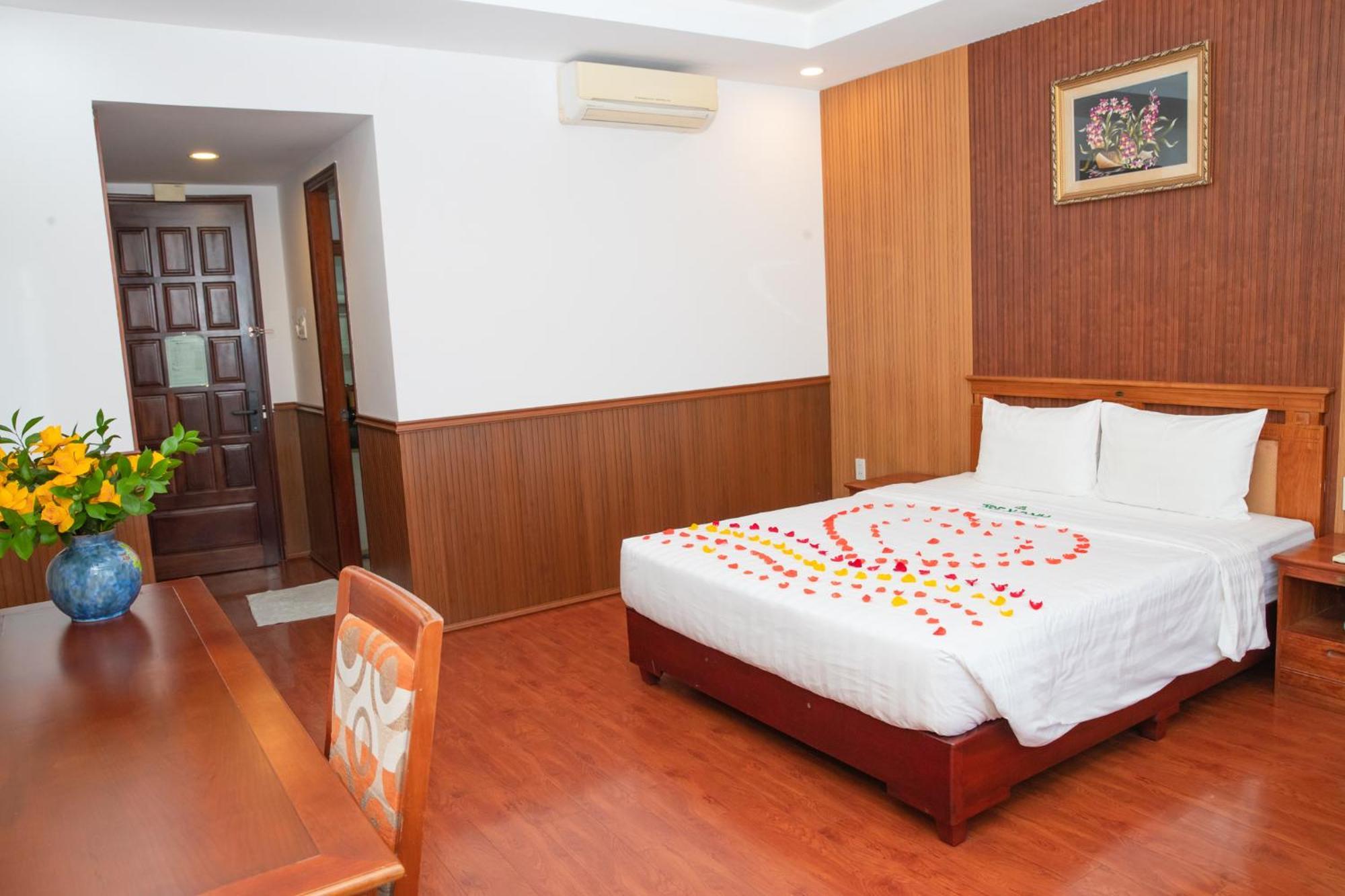 Tre Xanh Hotel Pleiku Exterior foto
